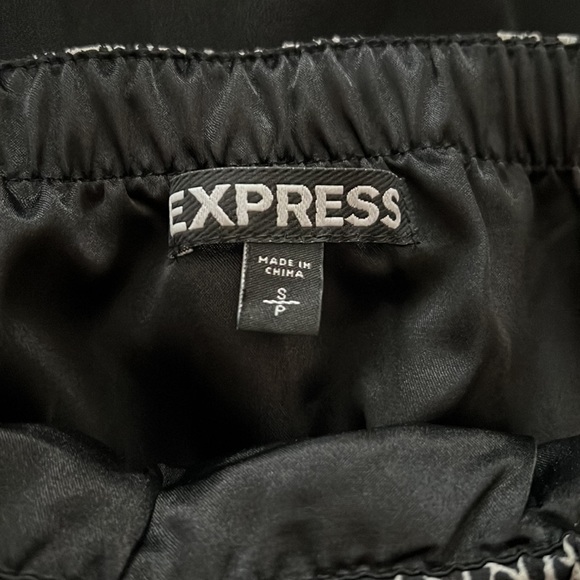 Snake print Express strapless romper - Picture 4 of 5